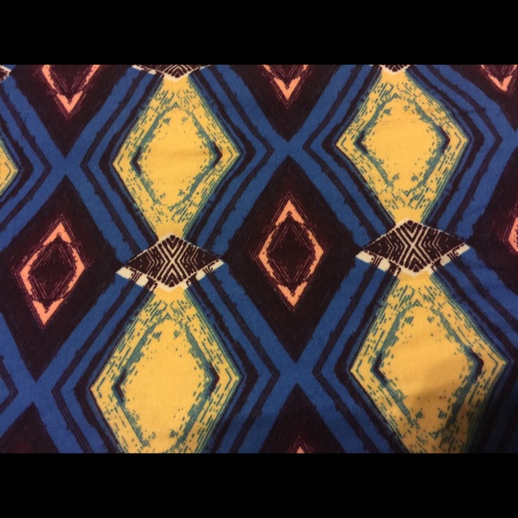 LulaRoe OS Leggings - Picture 2 of 3